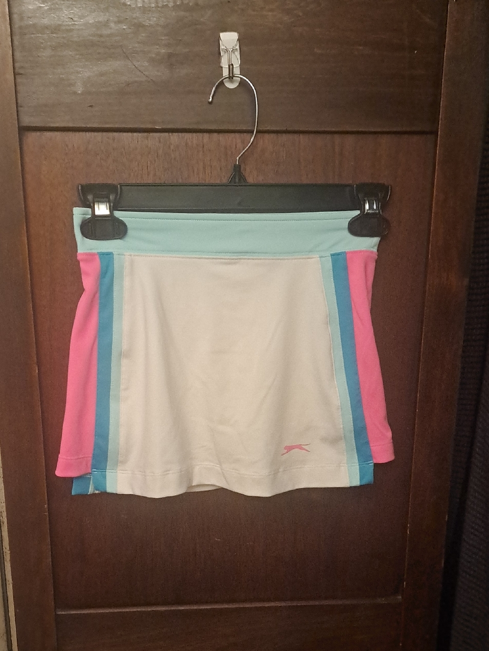 Slazenger Size XS Youth White With Pastel Stripes Golf Skirt